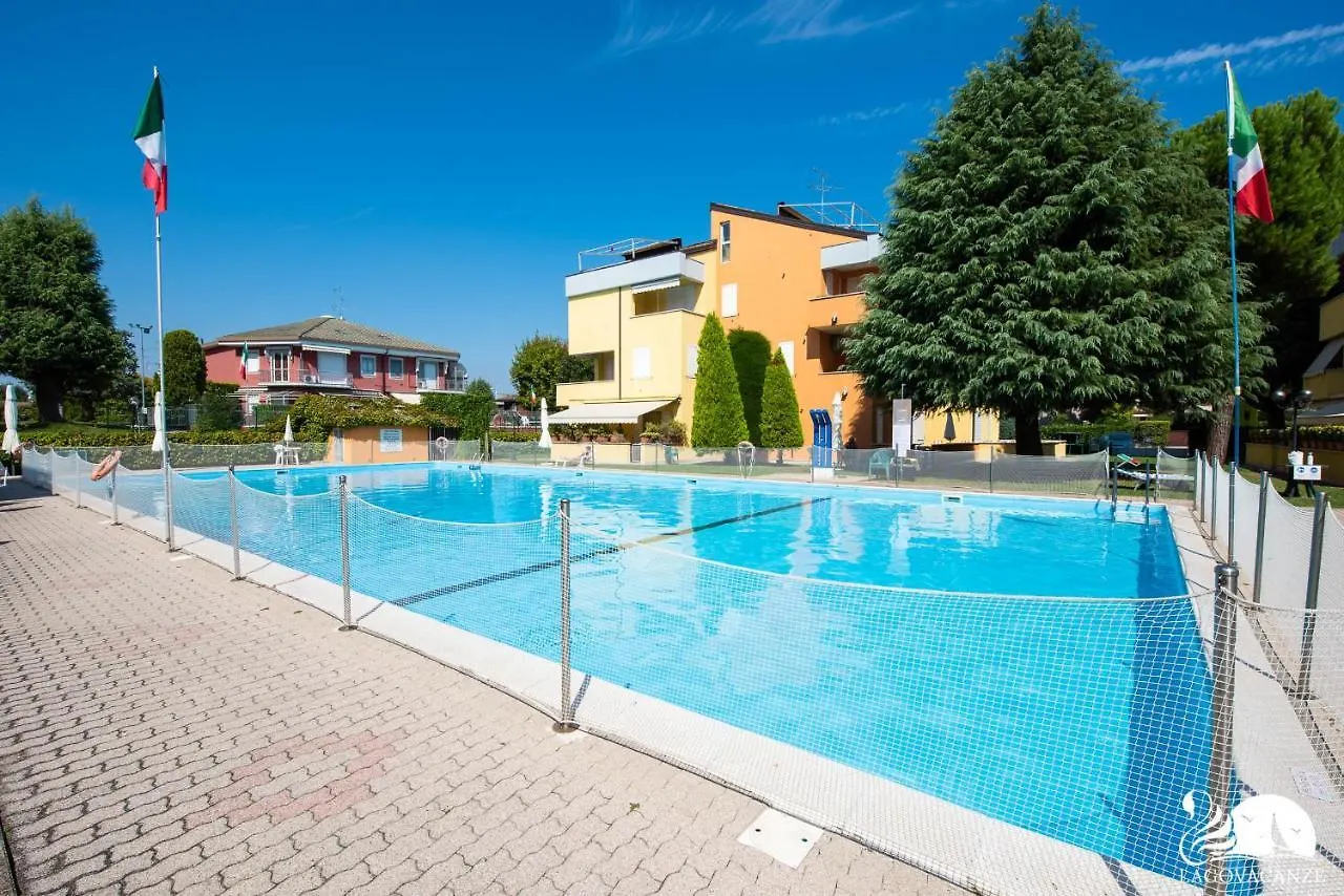 Apartment Appartamento Garden Ville Sirmione