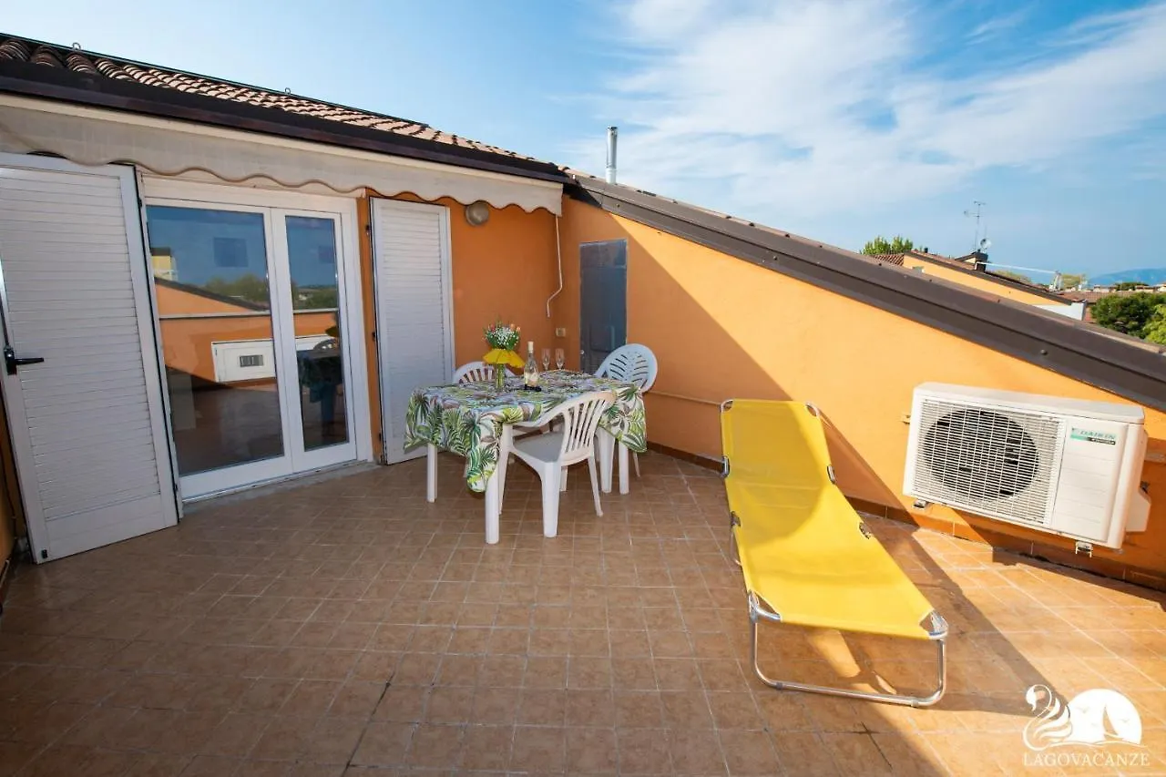 Appartamento Garden Ville Sirmione 0*,  Italy