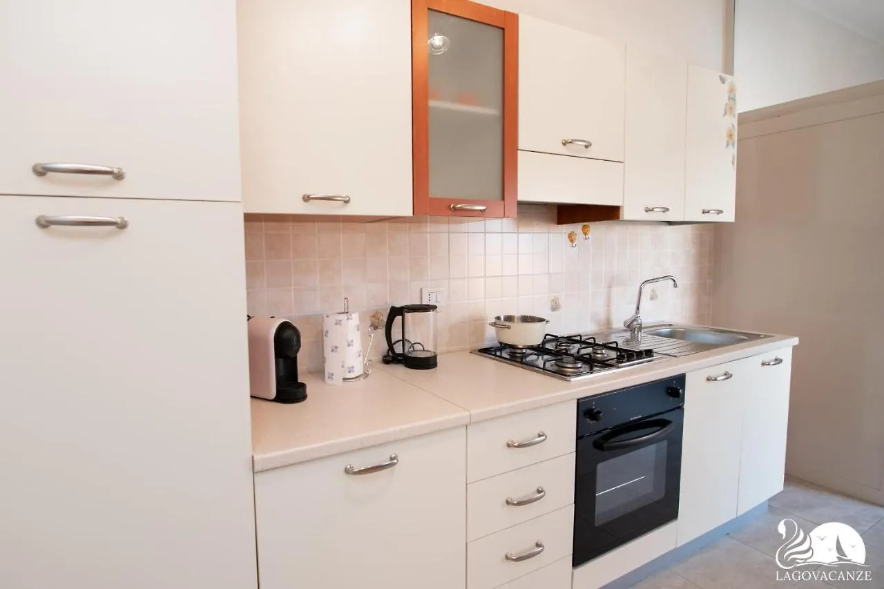 Apartment Appartamento Garden Ville Sirmione