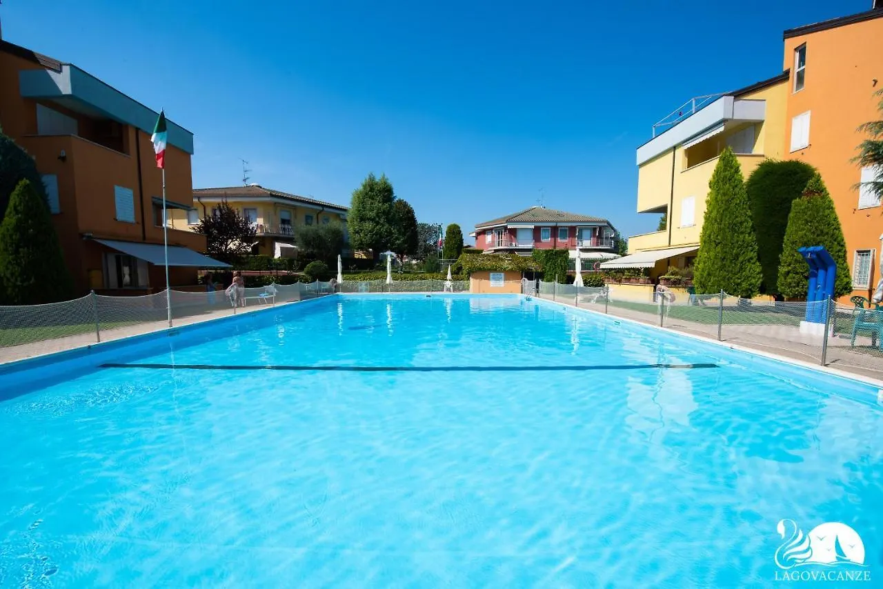 Apartment Appartamento Garden Ville Sirmione